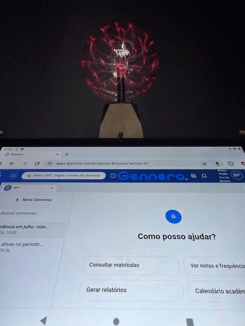 Gennia respondendo